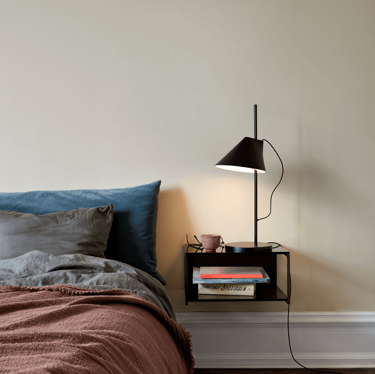 Louis Poulsen YUH Bordlampe - Flere varianter