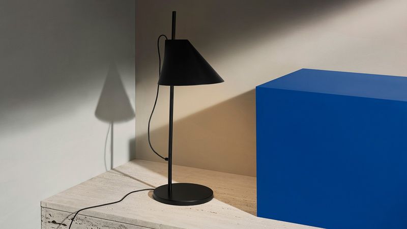 Louis Poulsen YUH Bordlampe - Flere varianter