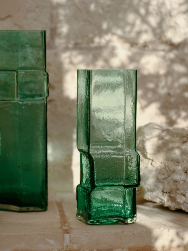 Ferm Living Muro Vase H30, Grønn