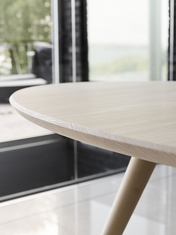 Naver Collection GM 3942 Edge Ovalt Spisebord - Flere Varianter