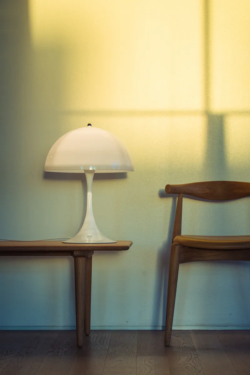 Louis Poulsen Panthella 400 Bordlampe, Hvit Opal